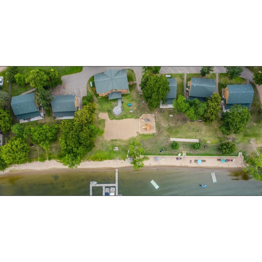 Canary Beach Resort Glenwood Esterno foto
