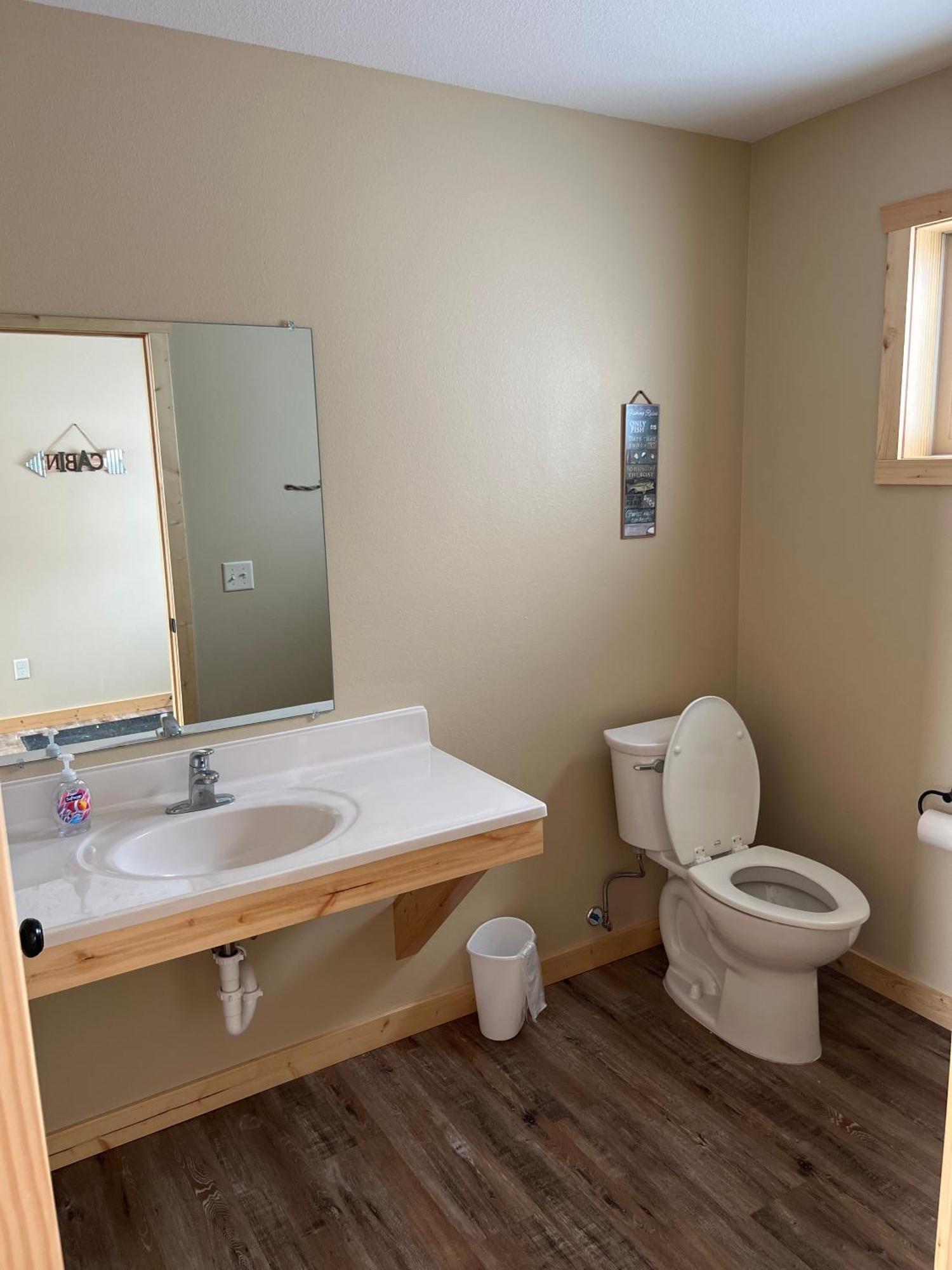Canary Beach Resort Glenwood Esterno foto